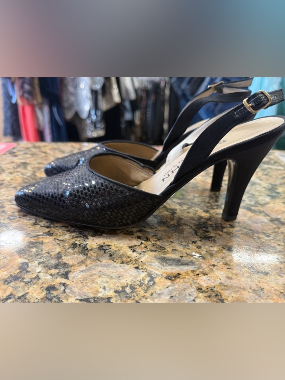 St. John Black Woven Leather Slingback Heels Made in Italy Size 7.5 - Picture 3 of 9
